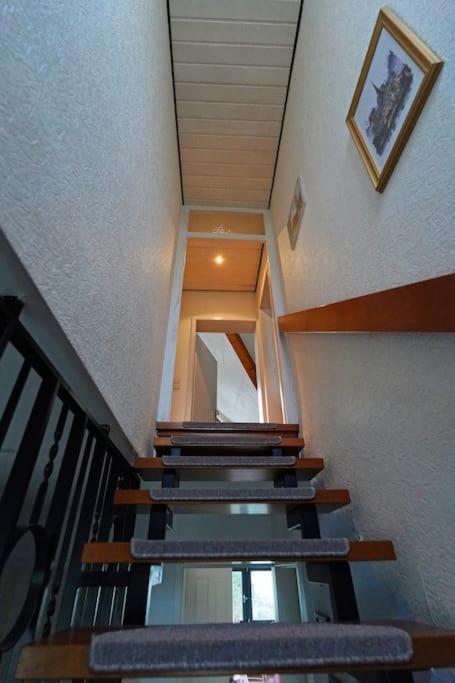 Grosse, Helle Wohnung Fuer Bis Zu 6 Personen Weinheim Ngoại thất bức ảnh